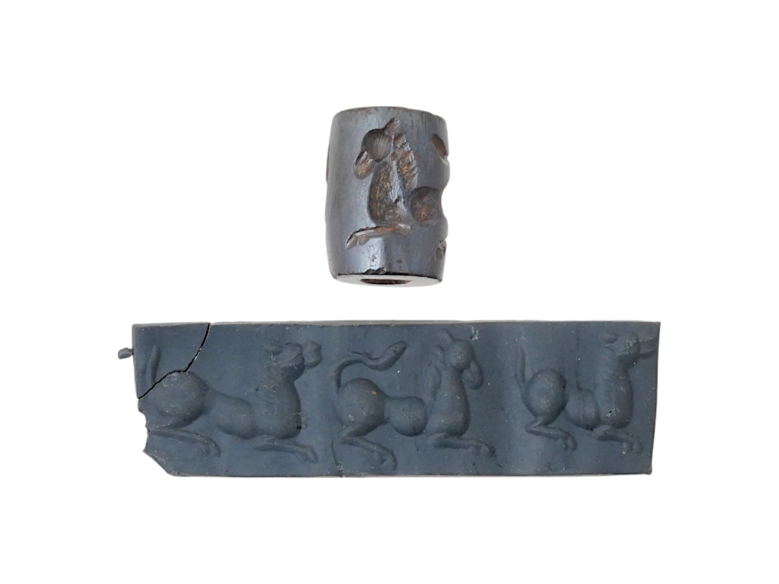 ANCIENT MESOPOTAMIAN CYLINDER STONE SEAL 2000 BC (1 of 4)