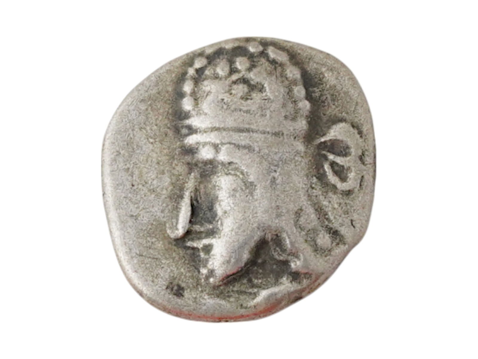 ANCIENT PERSIAN SILVER COIN W PORTRAIT OF BEARDED KING (1 of 3)