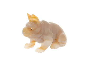 RUSSIAN CARVED AGATE GOLD AND SAPPHIRE BULLDOG FIGURE