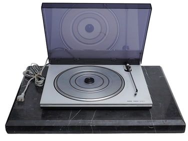BANG AND OLUFSEN BEOGRAM 1800 LP RECORD TURNTABLE