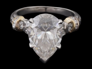 VINTAGE PLATINUM 5.5 CARAT DIAMOND ENGAGEMENT RING