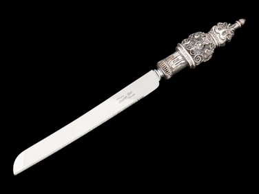 JUDAICA SHEFFIELD STEEL AND SILVER CHALLAH KNIFE