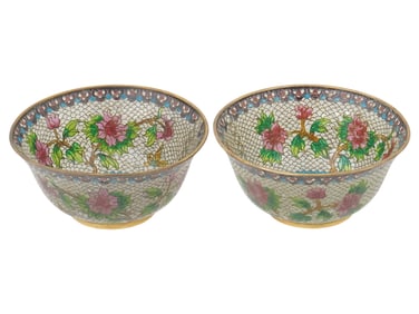 PAIR CHINESE PLIQUE A JOUR ENAMEL STAINED GLASS BOWLS