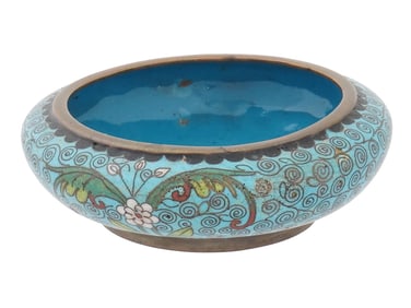 ANTIQUE CHINESE QING DYNASTY ENAMEL BRASS BOWL