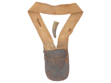 AMERICAN REVOLUTIONARY WAR ERA CARTRIGE BAG AND HORN