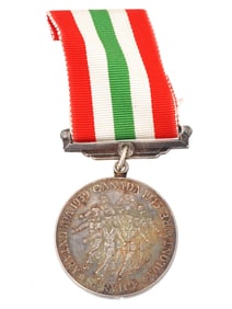 WWII CANADIAN SILVER VOLUNTEER SERVICE MEDAL 1939 1945