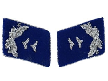 GERMAN WWII MODEL LUFTWAFFE MEDICAL COLLAR TABS