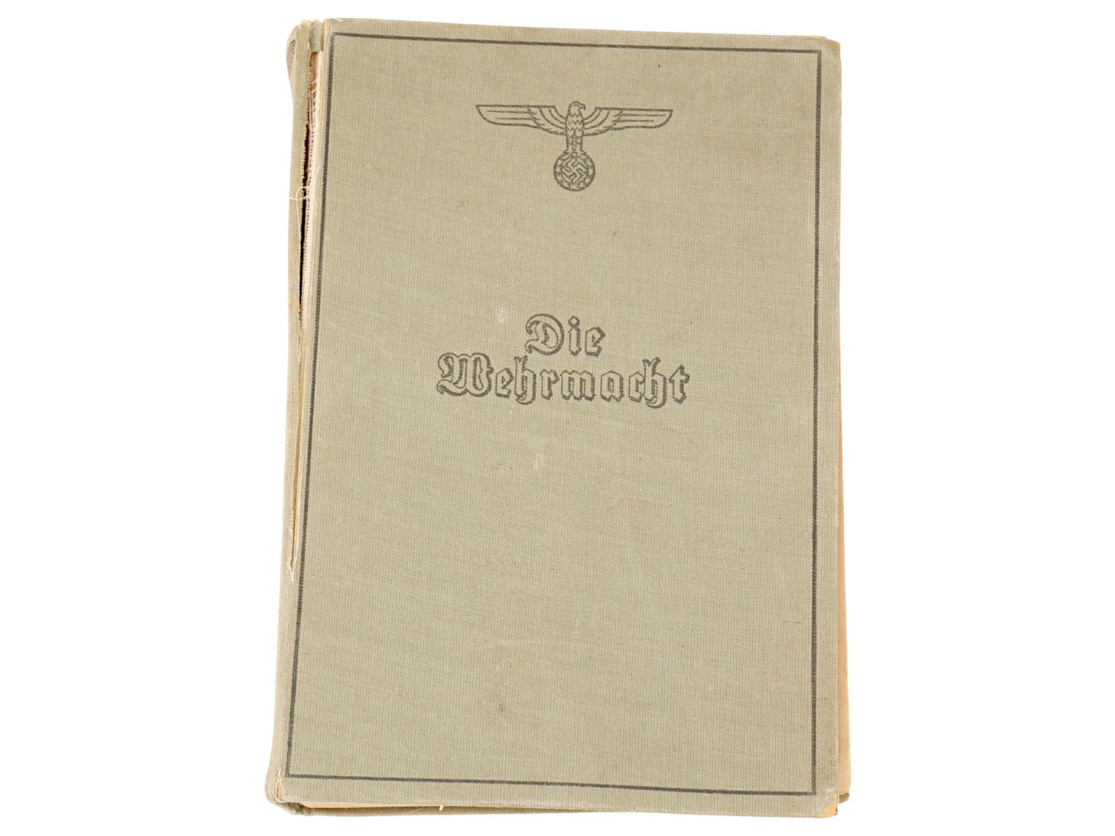 WWII ERA GERMAN DIE WEHRMACHT BOOK (1 of 10)