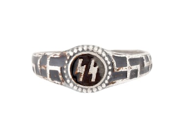 WWII MODEL NAZI GERMAN SS RUNES SILVER SIGNET RING