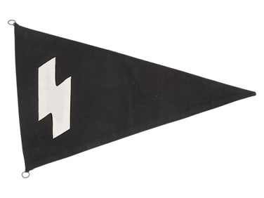 GERMAN WWII TYPE DEUTSCHE JUNGVOLK VEHICLE PENNANT