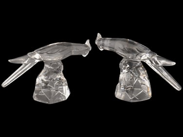 VINTAGE BACCARAT CRYSTAL PARROT FIGURINES
