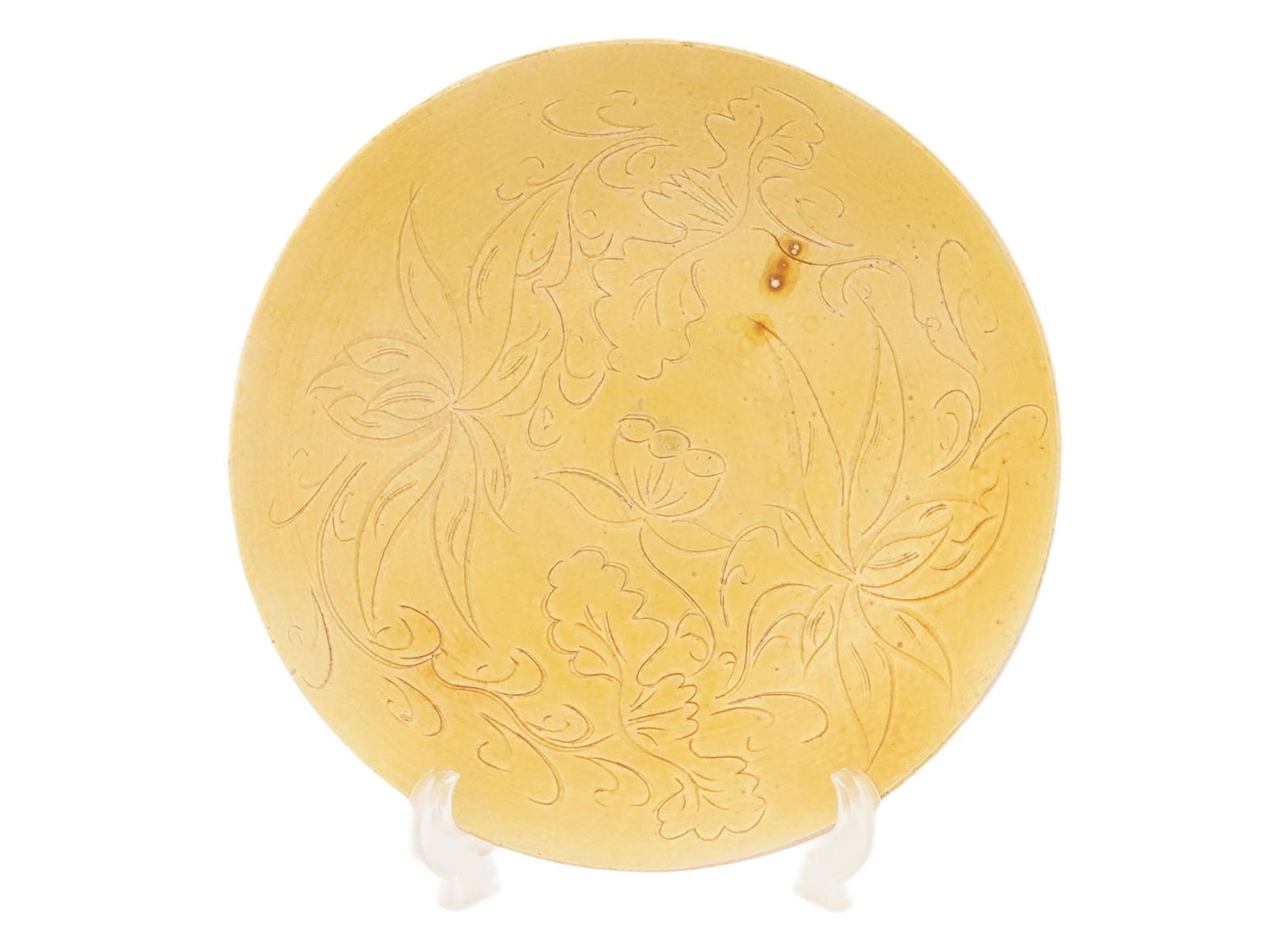 ANTIQUE CHINESE QING DING WARE INCISED PLATE (1 of 5)