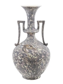 JAPANESE PORCELAIN VASE WITH DRAGON MOTIF