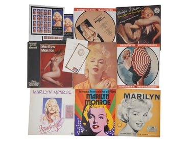 LOT OF MARILYN MONROE COLLECTIBLES