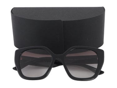 VINTAGE ITALIAN PRADA SUNGLASSES MODEL SPR 24X