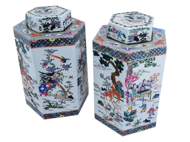 CHINESE FAMILLE ROSE HEXAGONAL PORCELAIN TEA CADDIES