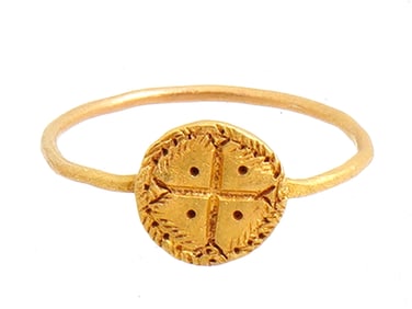ANCIENT BYZANTINE YELLOW GOLD SIGNET RING 400 TO 600 AD