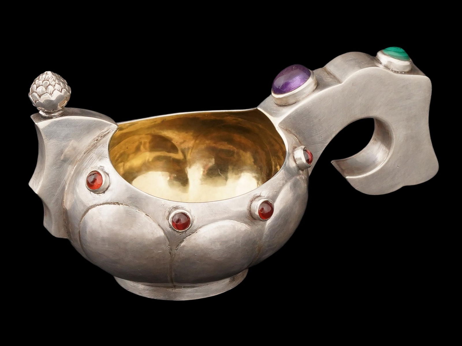 RUSSIAN 84 SILVER KOVSH WITH GEMSTONES (1 of 7)