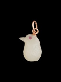 RUSSIAN 14K GOLD BOWENITE BIRD PENDANT W RUBY EYES