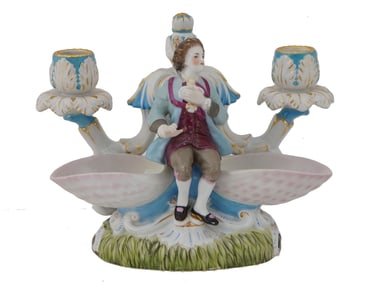 ANTIQUE RUSSIAN GARDNER PORCELAIN CANDLE HOLDER