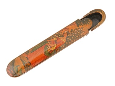 ANTIQUE PERSIAN QAJAR LACQUERED PAPIER MACHE PEN CASE