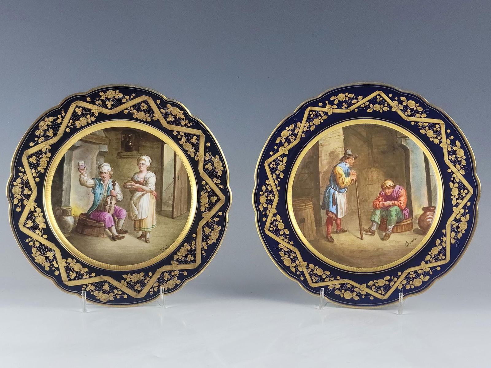 ANTIQUE FRENCH SEVRES PORCELAIN CABINET PLATES (1 of 10)