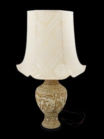CHINESE ENGRAVED CINNABAR VASE FORM LAMP WITH SHADE