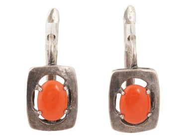 PAIR OF VTG STERLING SILVER EARRINGS W NATURAL CORAL