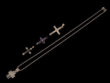 LOT OF AMETHYSTS SAPPHIRES SILVER CROSS PENDANTS
