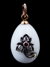 RUSSIAN SILVER BOWENITE GEMSTONE EASTER EGG PENDANT