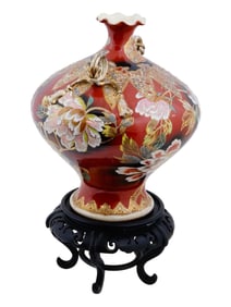 JAPANESE SATSUMA POTTERY VASE W HANDLES AND STAND