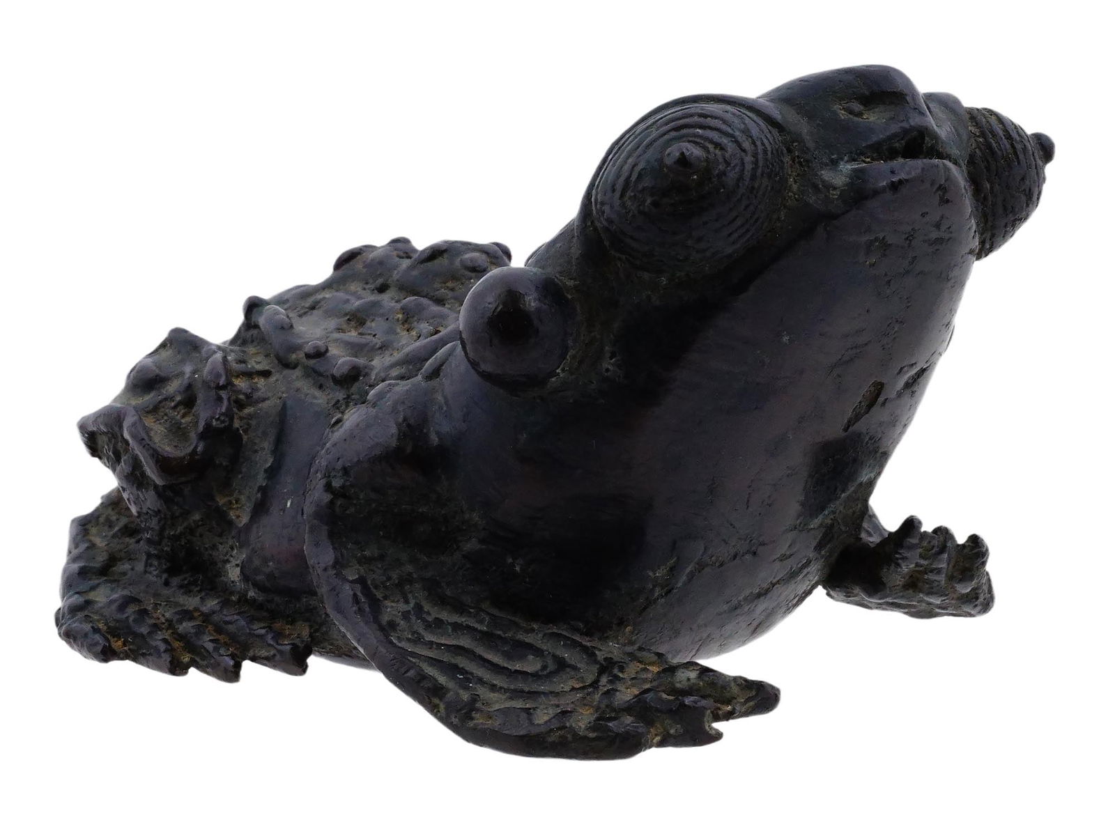 JAPANESE DARK PATINATED BRONZE FIGURINE OF FROG (1 of 9)