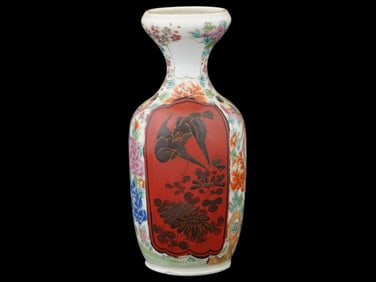 ANTIQUE JAPANESE KORANSHA PORCELAIN VASE LACQUER PANELS