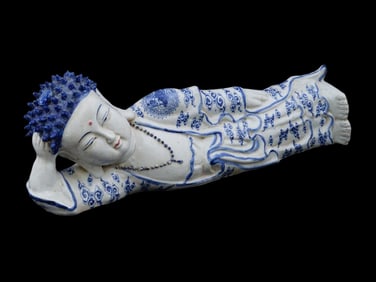 CHINESE RECLINING BUDDHA BLUE WHITE PORCELAIN STATUE
