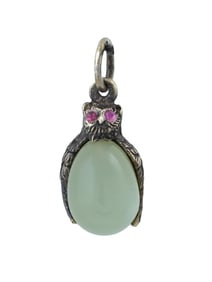 RUSSIAN SILVER CARVED BOWENITE JADE OWL EGG PENDANT