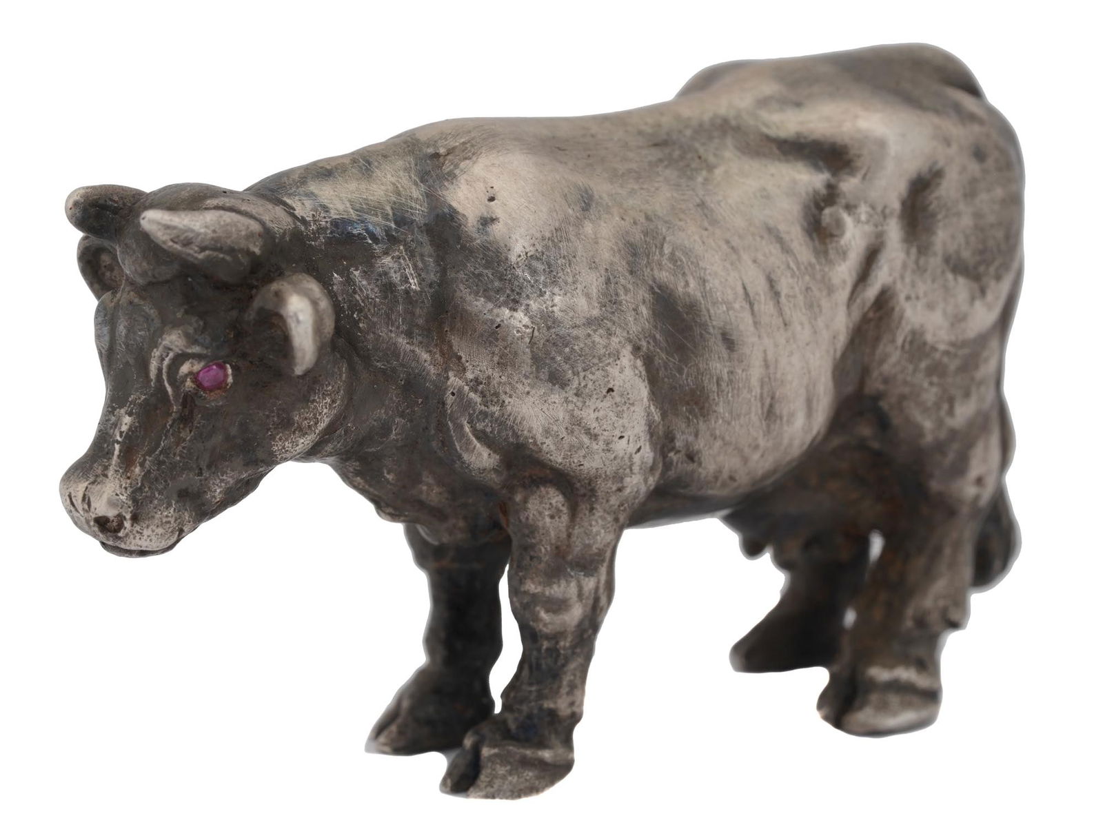 RUSSIAN SILVER FIGURINE OF A COW WITH AMETHYSTS (1 of 10)