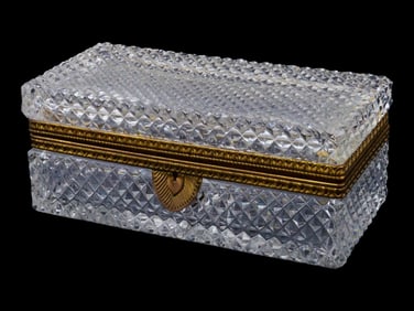 EUROPEAN CRYSTAL GLASS TRINKET OR JEWELRY BOX