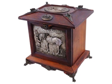 19TH CENTURY FRENCH EQUESTRIAN DESIGN WOODEN BOX