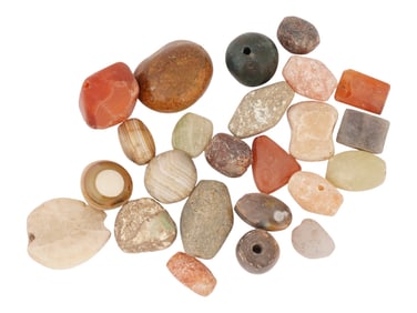 COLLECTION OF ANCIENT MEDITERRANEAN AGATE BEADS