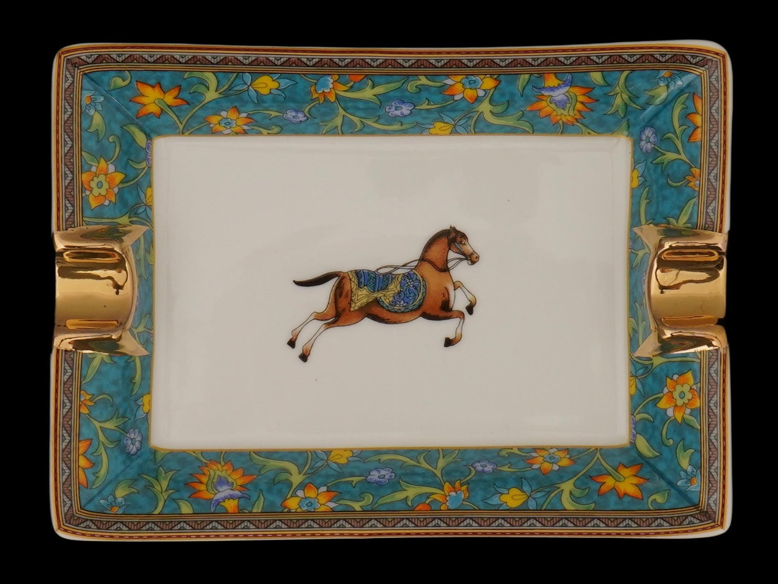 VINTAGE HERMES CHEVAL DORIENT GOLD PORCELAIN ASHTRAY (1 of 4)