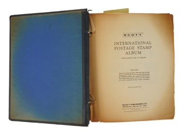 1974 SCOTT INTERNATIONAL POSTAGE STAMP ALBUM