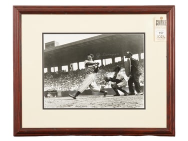 JOE DIMAGGIO PHOTO WITH AUTOGRAPH FRAMED