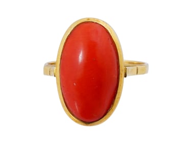 VINTAGE 18K GOLD AND RED CORAL STATEMENT RING