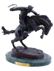 AFTER FREDERIC REMINGTON AMERICAN BRONZE SCULPTURE