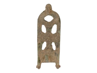 ANCIENT BYZANTINE BRONZE BELT BUCKLE WITH A CROSS MOTIF