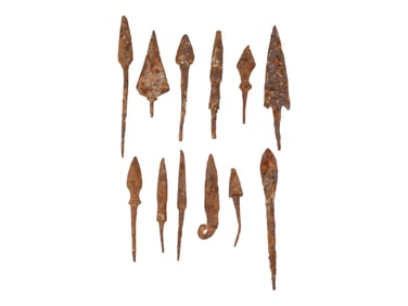 GROUP OF ANCIENT GRECO ROMAN IRON ARROWHEADS