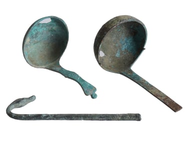 ANCIENT ROMAN BRONZE LADLES ONE HANDLE 100 TO 300 AD