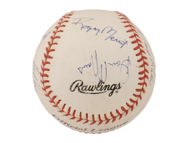 VINTAGE RAWLINGS AMERICAN LEAGUE BASEBALL AUTOGRAPHED