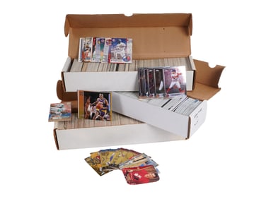 AMERICAN AND CANADIAN BASEBALL AND HOCKEY CARDS