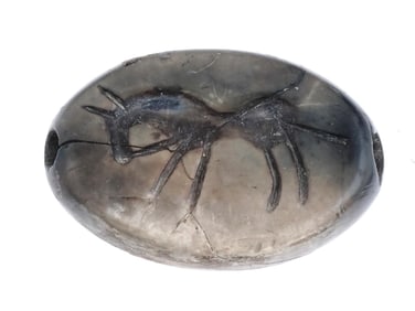 ANCIENT WESTERN ASIATIC AGATE BEAD WITH ENGRAVED IMAGE